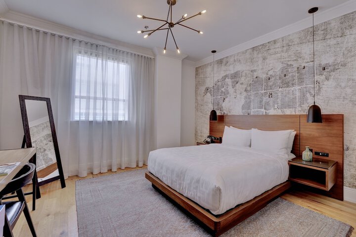 Room 34 of 55
