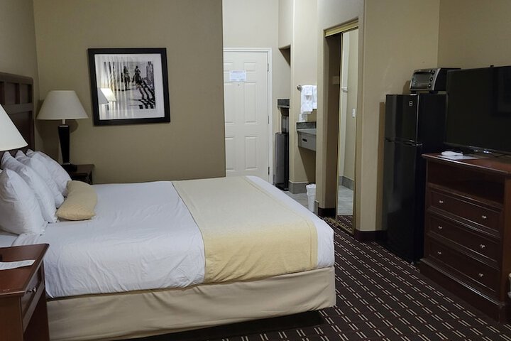 Room 15 of 54