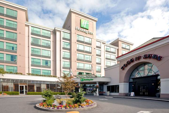 Hotel 2 of 43