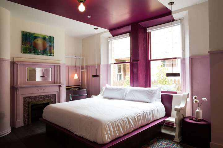 Room 150 of 195