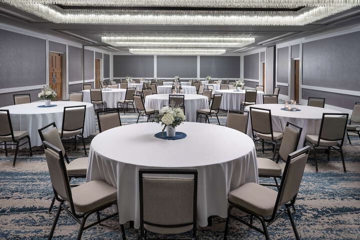 Embassy Suites by Hilton Tucson East