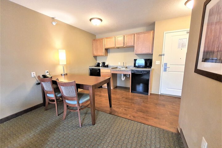 AmeriVu Inn and Suites - Chisago City