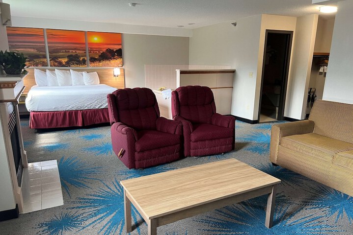 Room 6 of 34