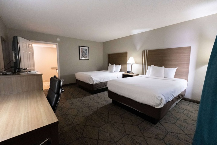 Room 15 of 43