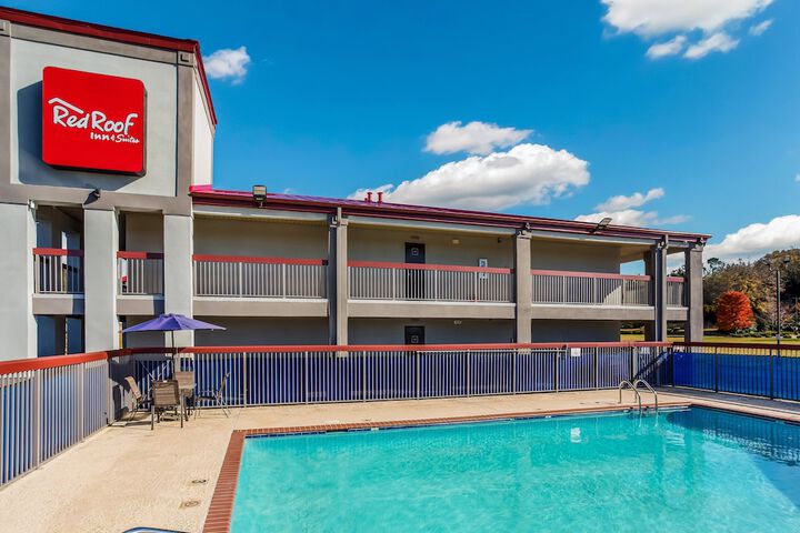Red Roof Inn & Suites Athens AL