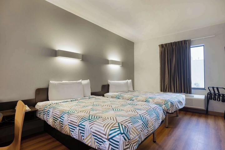 Room 16 of 25