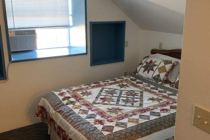 Room 20 of 53