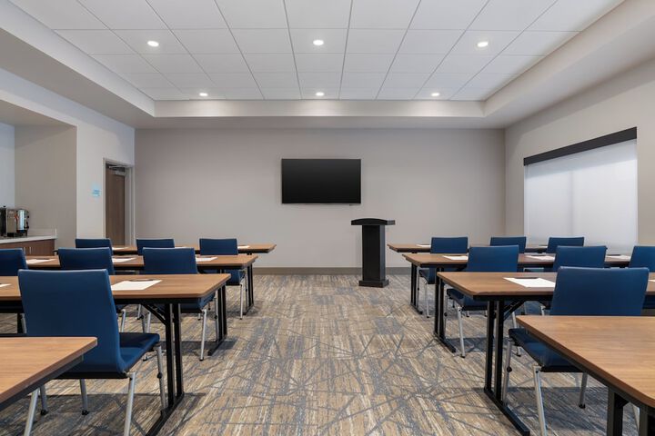 Holiday Inn Express & Suites Linden – Newark South by IHG