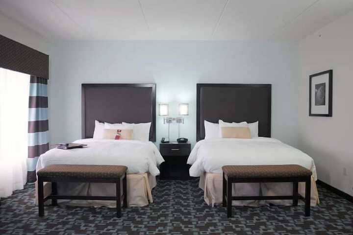 Room 33 of 54