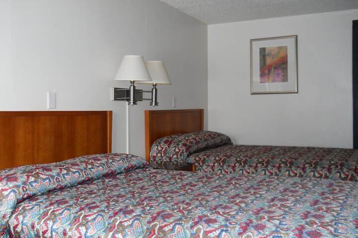 Room 26 of 33