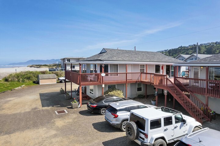 Rockaway Beach Vacation Rental: Pets Welcome!