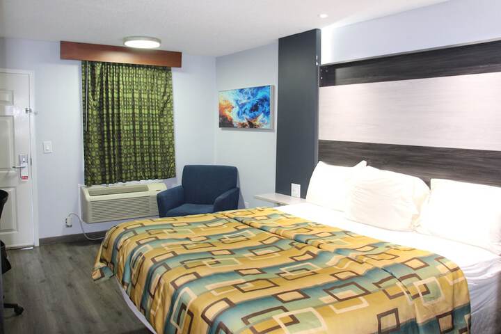 Room 12 of 31