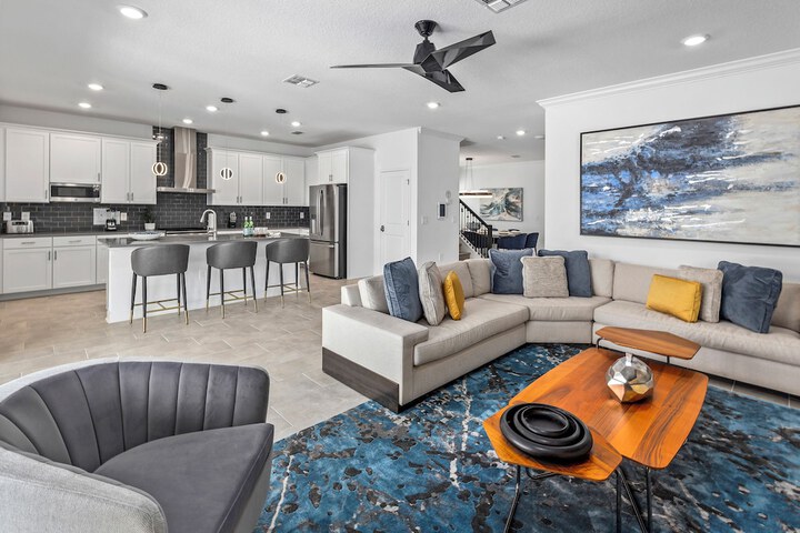 Harbor Island Beach Club Homes by Villatel