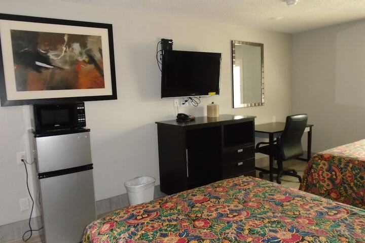 Town House Motel