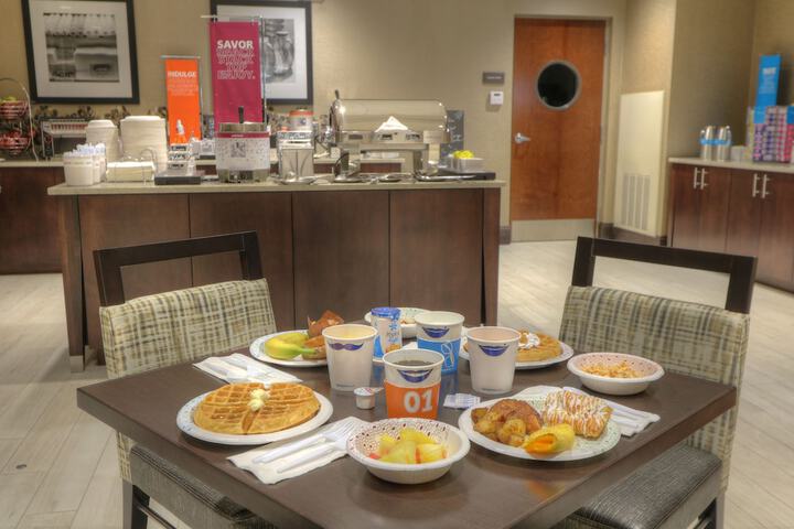 Breakfast/Coffee Service 39 of 50