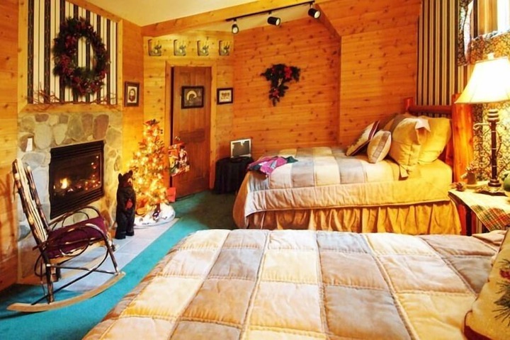 Room 16 of 52