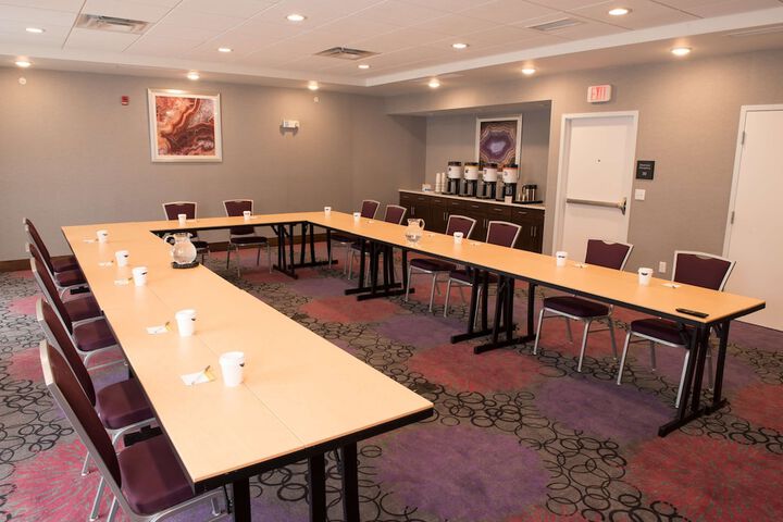 Hampton Inn & Suites Bay City