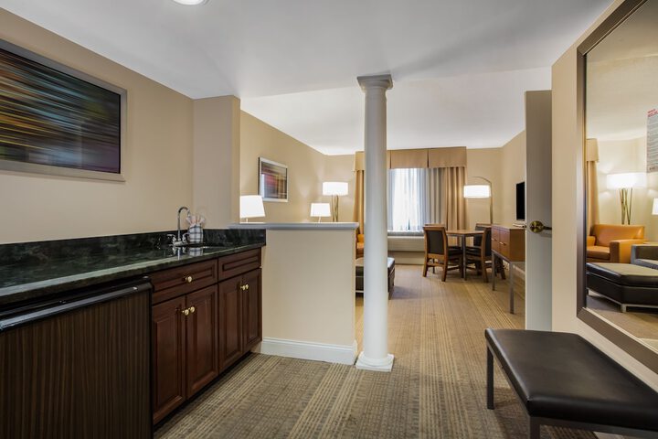 Holiday Inn Saratoga Springs by IHG