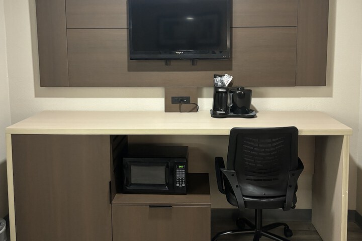 Room 22 of 49