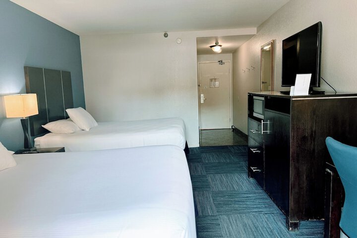 Room 20 of 105