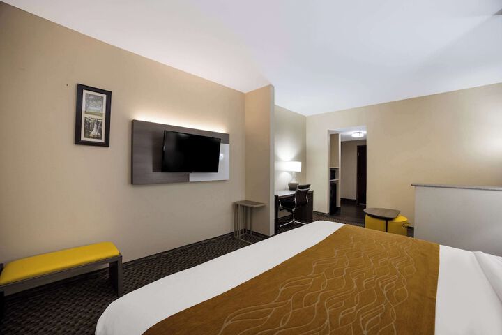 Room 14 of 48