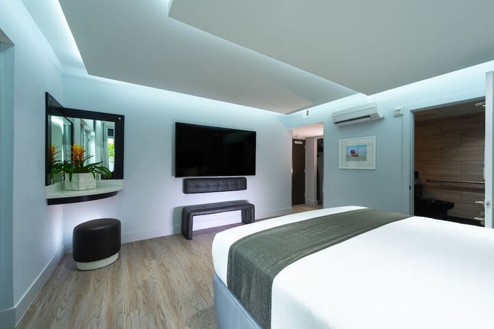 Room 29 of 81