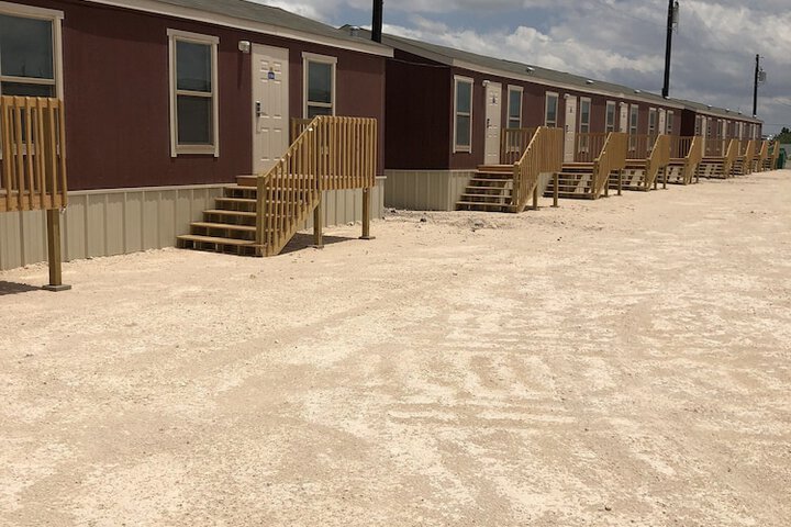 Monahans Country Inn