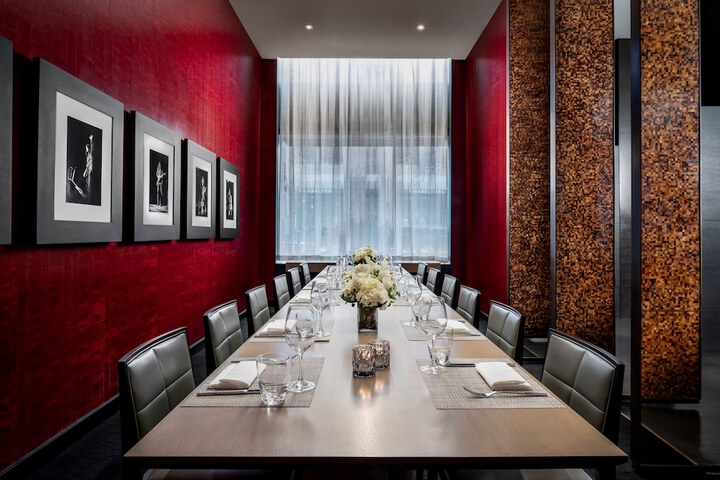 Dining 48 of 66