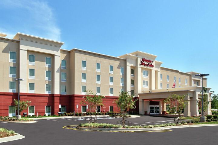 Hotel 2 of 32