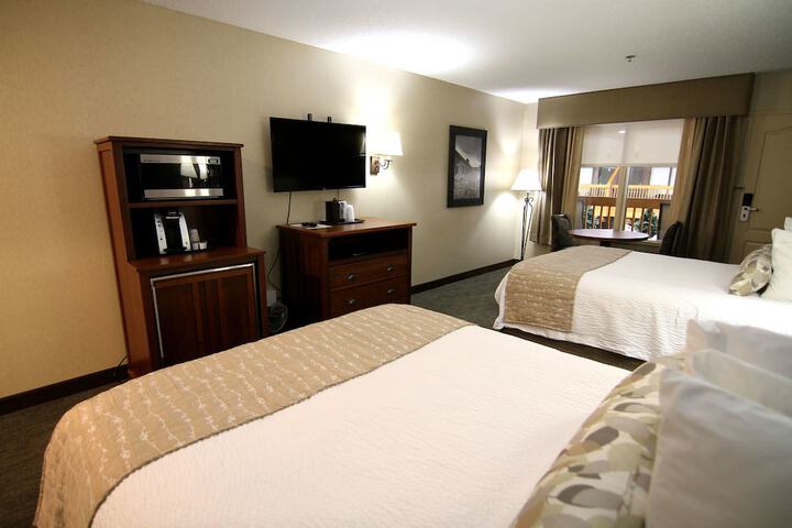 Room 18 of 30