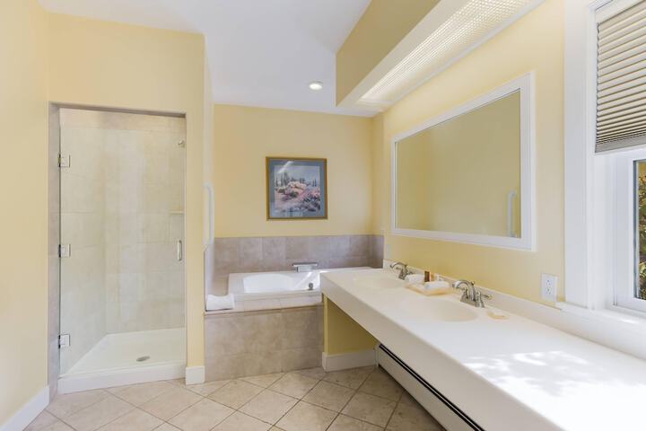 The Palmer House Resort an Ascend Collection Hotel