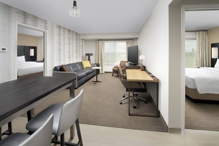 Room 16 of 31