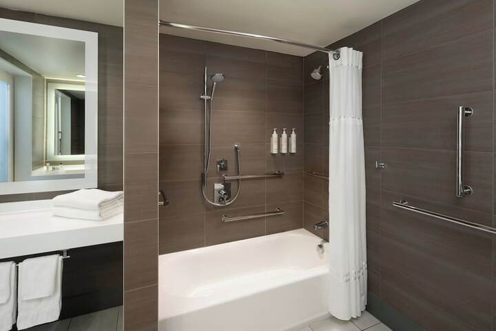Room 20 of 67