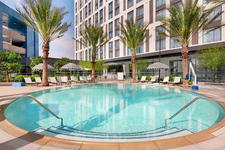 The Viv Hotel Anaheim, a Tribute Portfolio Hotel