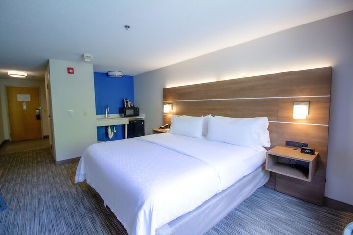 Room 59 of 109