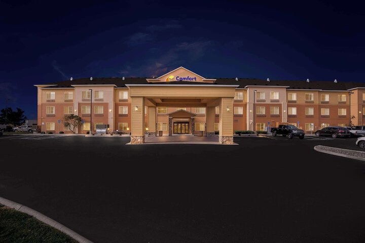 Hotel 2 of 49