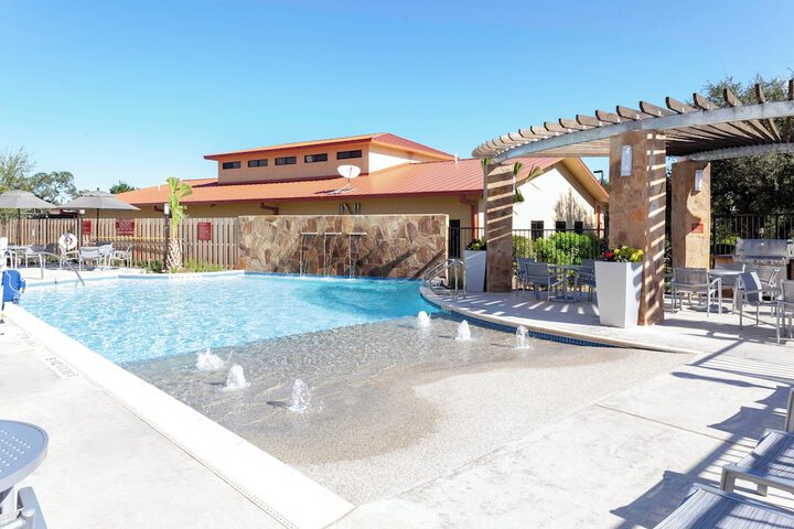 Pool 2 of 18