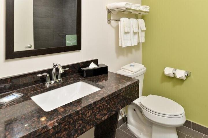 Room 15 of 27