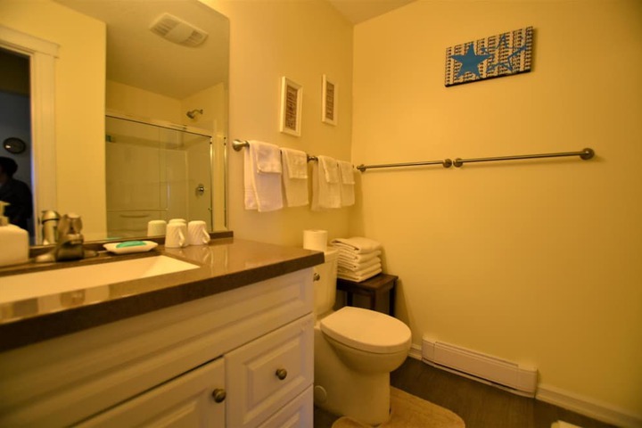 Room 11 of 40