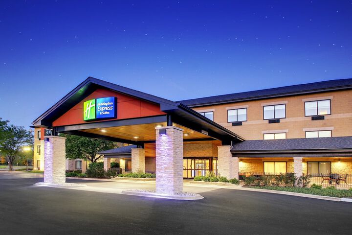 Hotel 2 of 69
