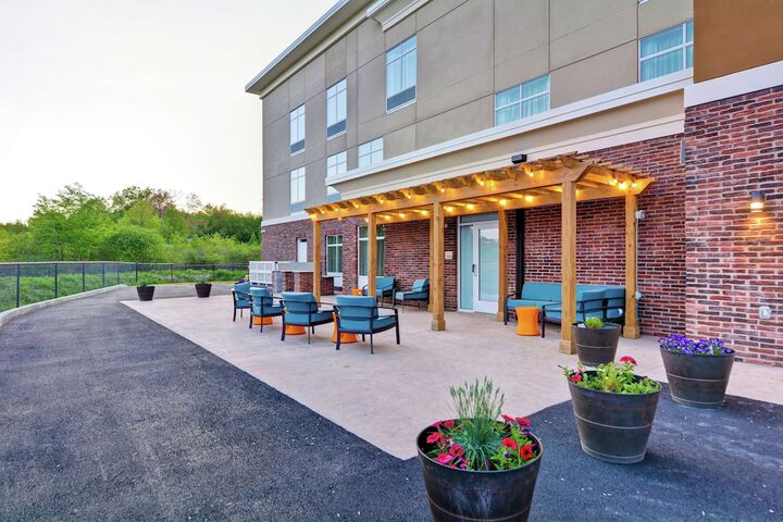 Terrace/Patio 69 of 71