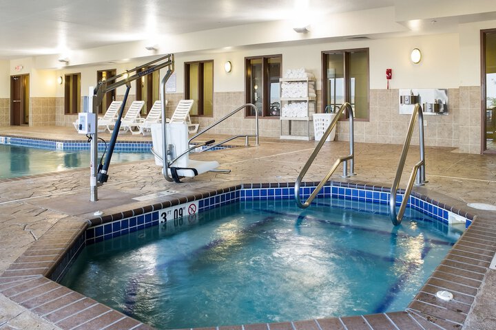 Pool 5 of 29