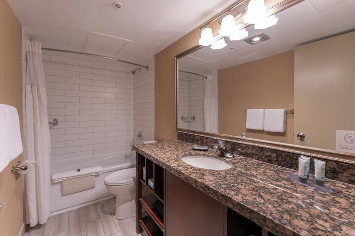 Room 46 of 111