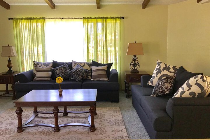 Room 15 of 52