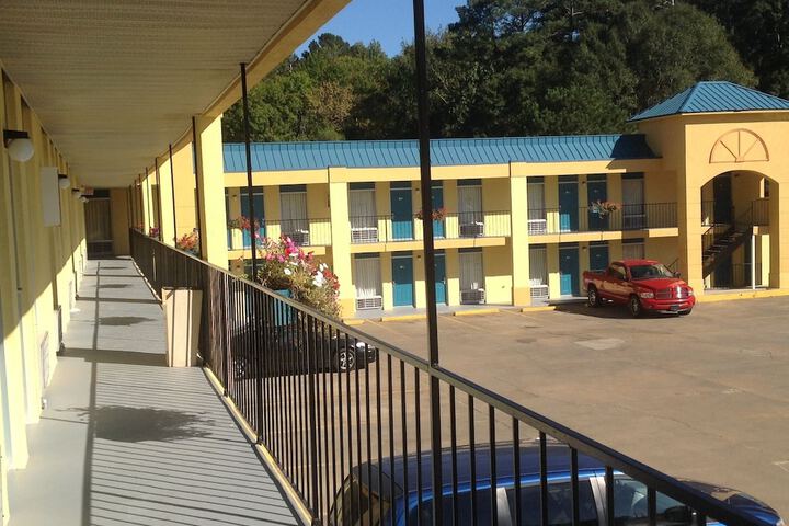 Hotel 2 of 36
