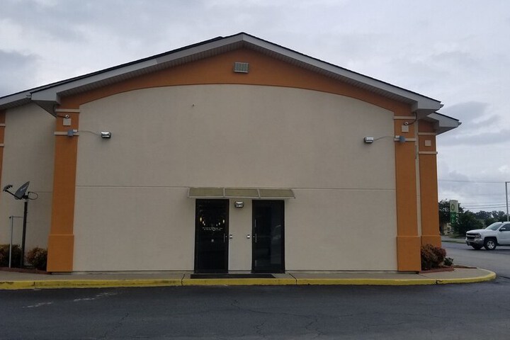 Hotel 3 of 48