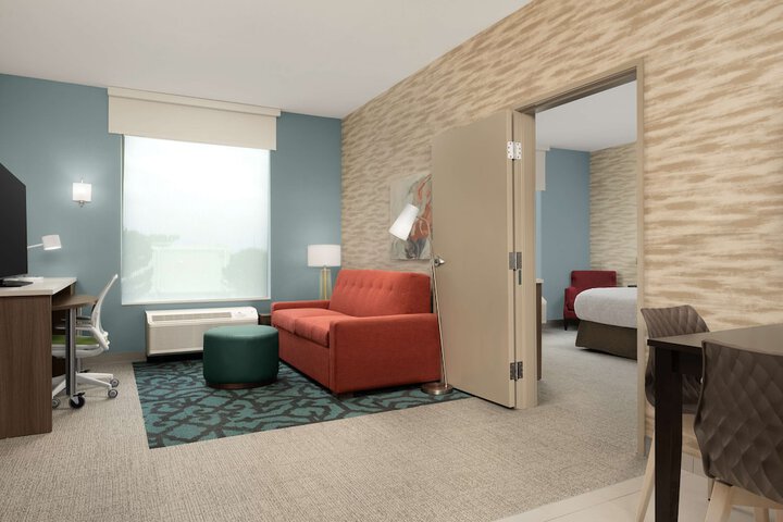 Room 11 of 42
