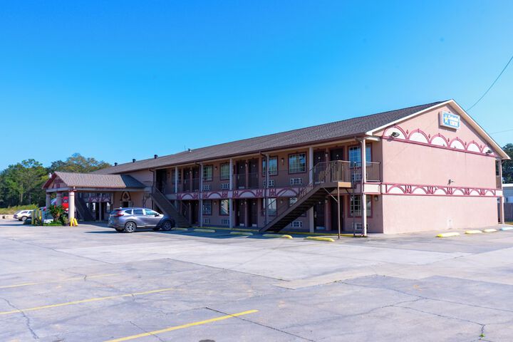 Hotel 4 of 22