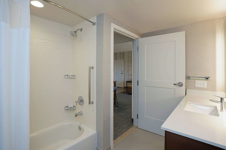 Room 16 of 31