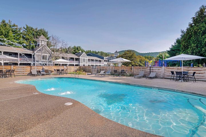 Pool 19 of 82